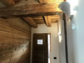 Grizzly Haus - Inngangsparti