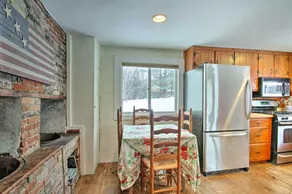 Historic Bradford Home - 8 Mi to Mount Sunapee! - Innvendig