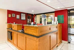 Quality Inn & Suites Orlando Airport - Hall