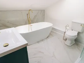 The Workshop - Bathroom