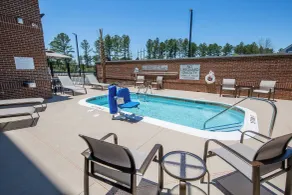 Courtyard by Marriott Columbia Cayce - Piscine