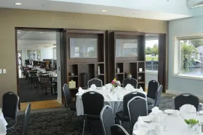 Shoreline Inn & Conference Center, an Ascend Collection Hotel - Restaurant
