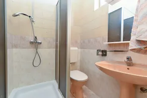 Apartments Josip 74 - Bad