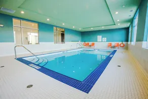 Candlewood Suites West Edmonton - Mall Area by IHG - Piscina
