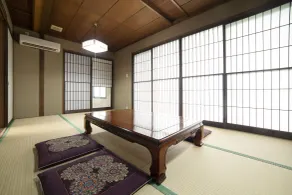 Tsuriyado Chouja Yashiki - Camera