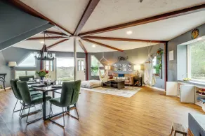 Near Hiking Trails! Luxe Family Home in Lakeside - Innvendig