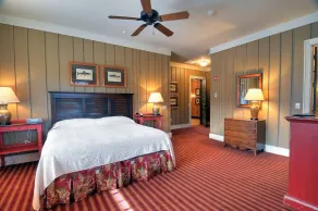 Bright's Creek Lodge - Camera