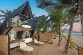 The Rose Goa Beach Resort - Zimmer