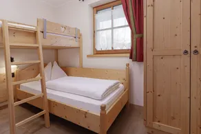 Chalet Tyrolian Apartments - by Familiaris - Pools 500 meters - Room