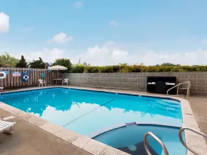 Red Lion Inn & Suites Grants Pass - Piscine