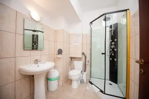 SIA Residence - Bathroom