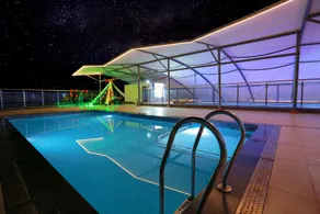 Grand Signature Hotel & spa - Pool