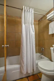 Big Horn Lodge, a Dazzler Select by Wyndham - Bathroom
