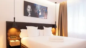 Woohoo Rooms Unique Madrid - Room