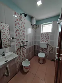 Sakuntala Guest House - Badezimmer