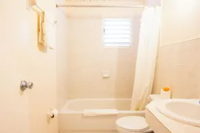Shields Negril Villas - Baño