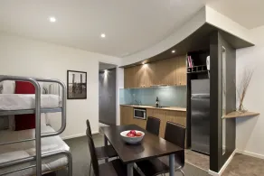 The Waves Apartments - Room