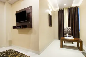 FabExpress Travelers Lodge - Quarto