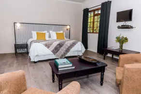 Le Petit Chateau Guest House - Habitación