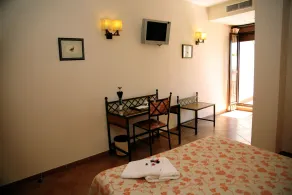 Hotel ELE Santa Bárbara - Room