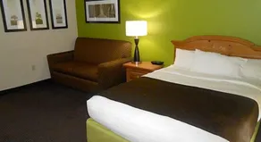 AmericInn by Wyndham Manitowoc - Chambre