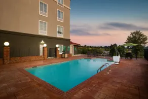 La Quinta by Wyndham Tupelo - Piscine