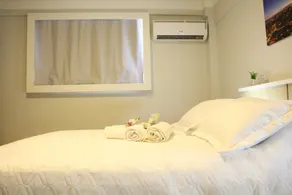 P1 Hotel - Chambre