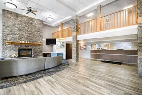 AmericInn by Wyndham Wausau - Lobby