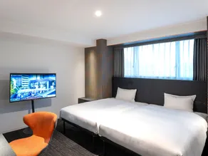 sequence SUIDOBASHI - Tokyo - Room