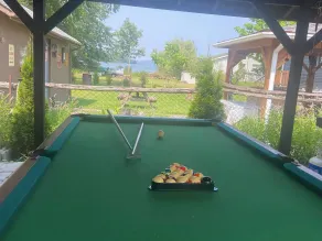 5 Bedrooms Cottage at Rice Lake! - Pool