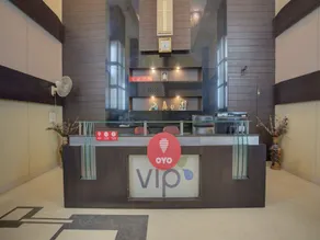 OYO 26196 Hotel Vip Regency - Reception