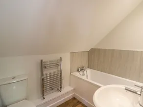 Cattle Tree Cottage - Bad