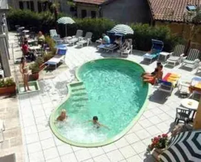 Hotel Azalea - Piscine