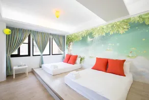 Live in the Happiness - Room