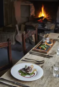 Sign of the Angel - Restaurante