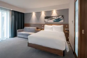 Hampton by Hilton Warsaw Mokotow - Room