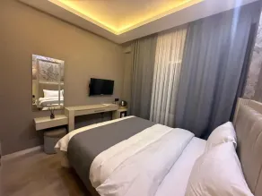Royal Sevens Otel - Room
