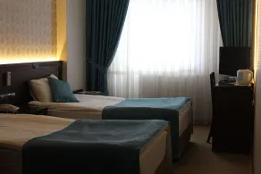 4 Eylül Otel - Rom