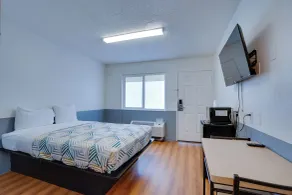 Bridgeview Hotel - Room