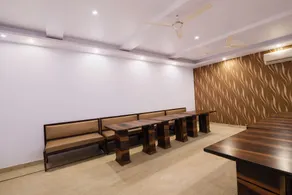 FabHotel Crown Residency - Restaurante