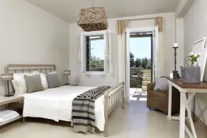 Diles & Rinies - Quarto