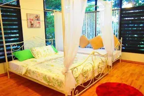 Uncle Jo Valley - Room