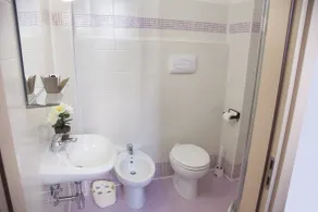 HOTEL Poma - Bathroom