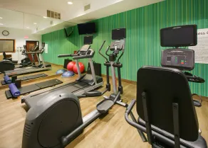 Holiday Inn Express & Suites Burleson/Ft. Worth by IHG - Salle de remise en forme