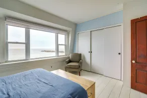 Oceanfront Marshfield Home on Brant Rock Beach - Interiør