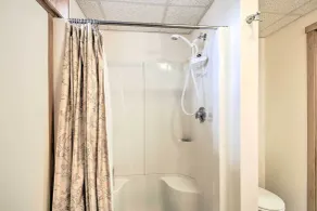 Cozy Easton Getaway w/ Hot Tub, Gas Grill! - Bathroom
