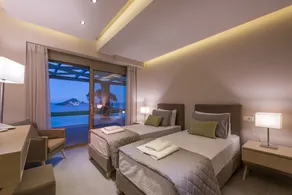 Artina Luxury Villa - Chambre