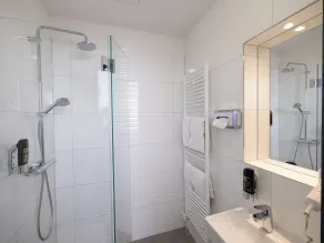 Smart Stay Hotel Station - Baño