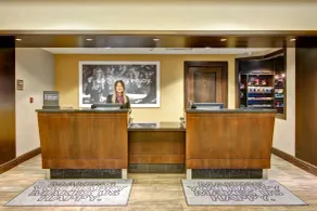 Hampton Inn by Hilton Toronto Airport Corporate Centre - Réception