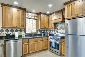 Buckhead Home w/ On-site Lake Oconee Access! - Intérieur